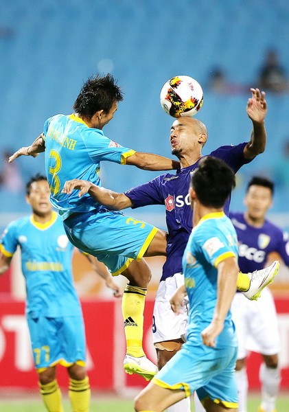 Cuộc đua vô địch V-League 2017: Khoan vội gạch tên Khánh Hòa ảnh 1