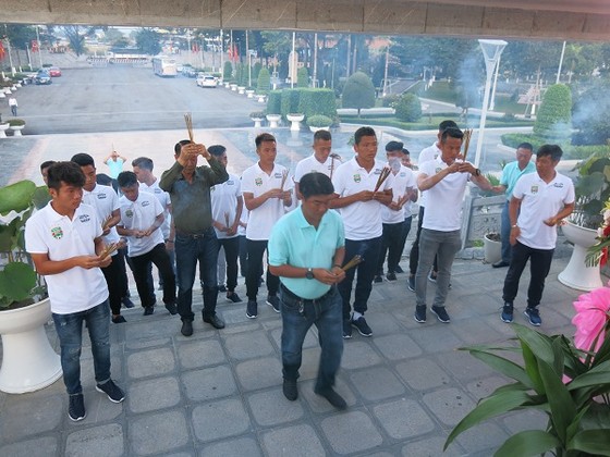 CLB Becamex Bình Dương xuất quân tham dự mùa bóng 2018 ảnh 1