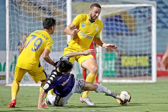 Hà Nội cần thêm 2 điểm để vô địch V-League 2018 sớm 5 vòng ảnh 1
