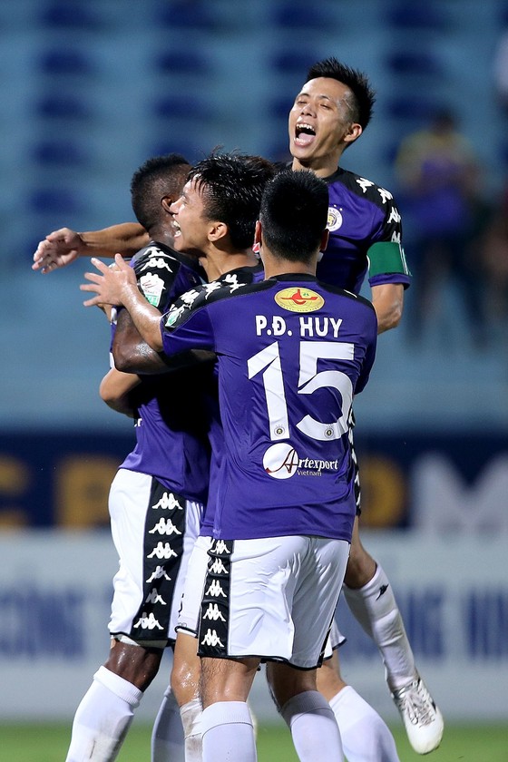 Viettel - Hà Nội 0-2: Hà Nội áp xát ngôi đầu ảnh 2