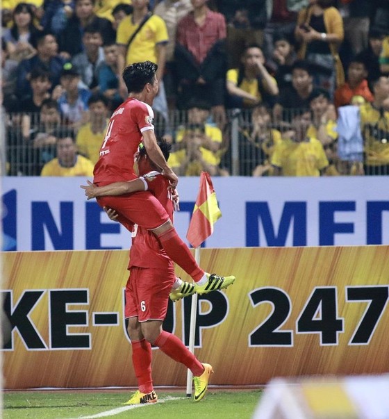 Vòng 6 V-League 2019: Sức nóng ở hai đầu bảng xếp hạng ảnh 1