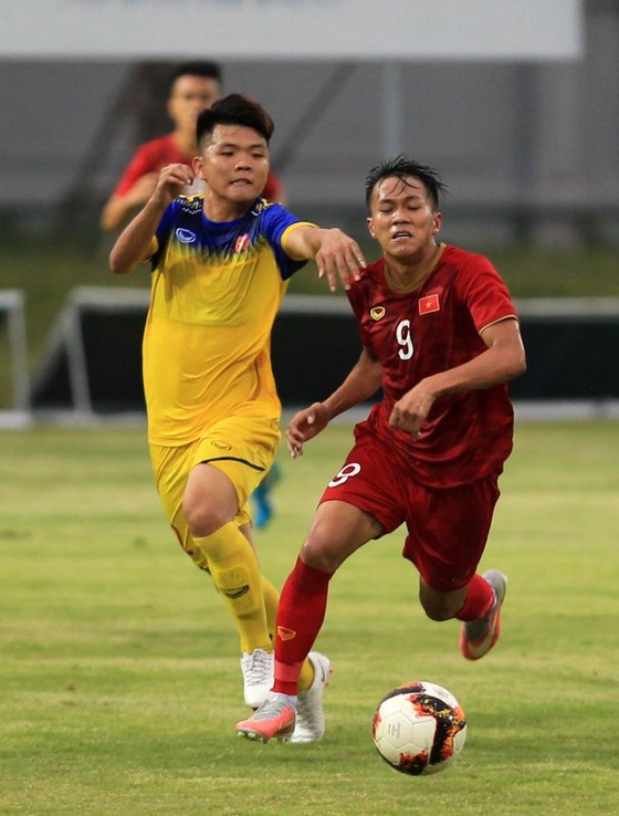 U23 Việt Nam - U18 Việt Nam 1-0: Bài kiểm tra cần thiết ảnh 1