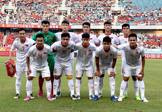 Tiến Linh tỏa sáng, thầy Park nhẹ người ảnh 2