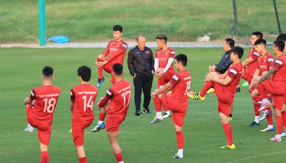 Việt Nam gia nhập Top các đội bóng xuất sắc nhất ở lượt đi vòng loại World Cup 2022 ảnh 3