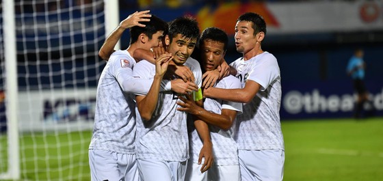 Nối gót Nhật Bản, Trung Quốc sớm loại khỏi VCK U23 châu Á 2020 ảnh 1
