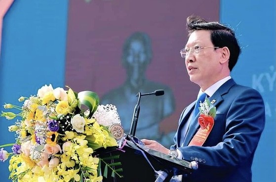 Trường ĐHSP Nghệ thuật Trung ương đón nhận Huân chương Lao động hạng Nhất ảnh 2