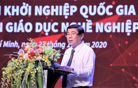 Ai là người làm cho đất nước giàu, nếu như không phải là người Việt Nam ảnh 3