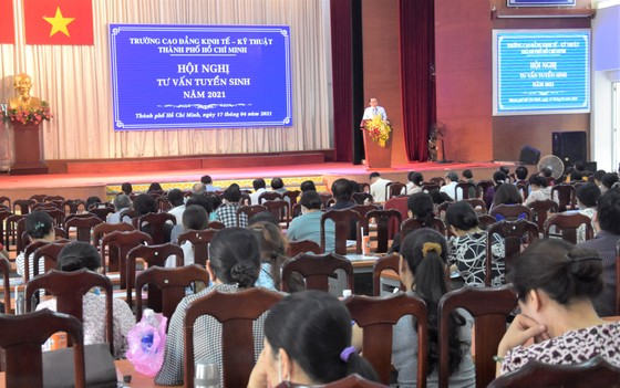 Cần phát huy tính chủ động của giáo viên trong hướng nghiệp cho học sinh ảnh 2