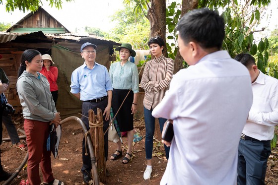 H’Hen Niê muốn hoàn thành dự án nước sạch cho buôn làng, trước khi hết nhiệm kỳ hoa hậu ảnh 3