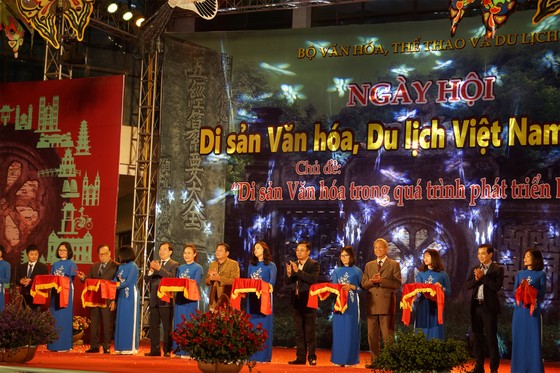 Khai mạc Ngày hội Di sản văn hóa, du lịch Việt Nam 2019 ảnh 1