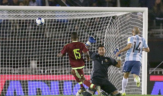 Vòng loại World Cup: Argentina bị Venezuela cản bước ảnh 1