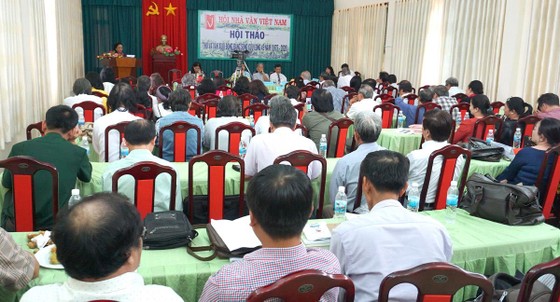 Nội lực của văn học đồng bằng ảnh 1