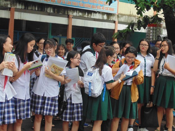 Sáng 2-6, hơn 87.000 thí sinh bước vào kỳ thi tuyển sinh lớp 10 công lập ảnh 5