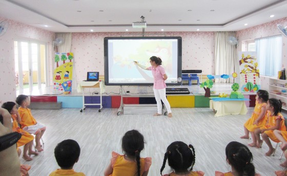 TPHCM: Xây dựng dự toán chi cho giáo dục trên tinh thần tiết kiệm ảnh 1