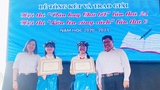 Học sinh trưởng thành hơn qua hai hội thi 'Văn hay chữ tốt' và 'Lớn lên cùng sách' ảnh 4