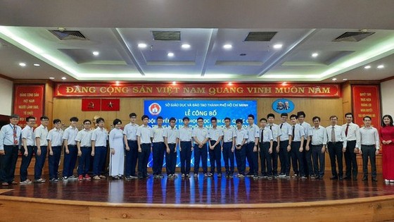 Gần 100 học sinh đoạt giải nhất kỳ thi học sinh giỏi quốc gia ảnh 1