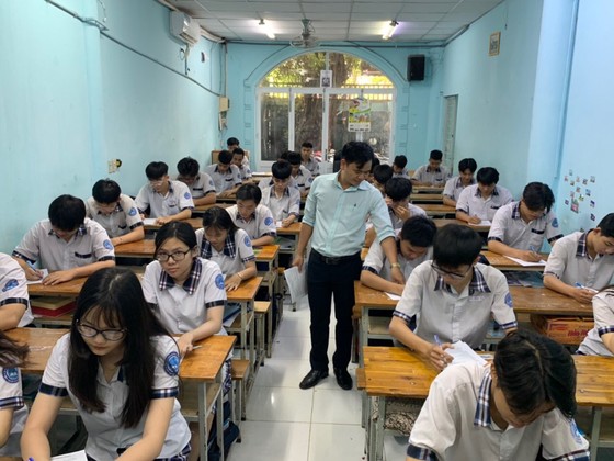 TPHCM: Kỳ thi tốt nghiệp THPT dự kiến sẽ vẫn diễn ra trong đợt 1 vào đầu tháng 7-2021  ảnh 1