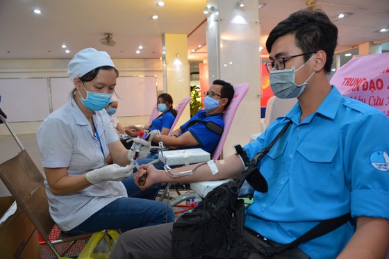 TPHCM tổ chức 'Ngày hội hiến máu tình nguyện' năm 2020 ảnh 6