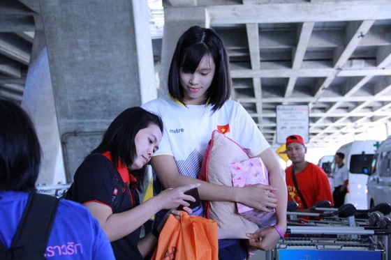 Bóng chuyền nữ Việt Nam: Tự tin trước giờ khai cuộc! ảnh 1