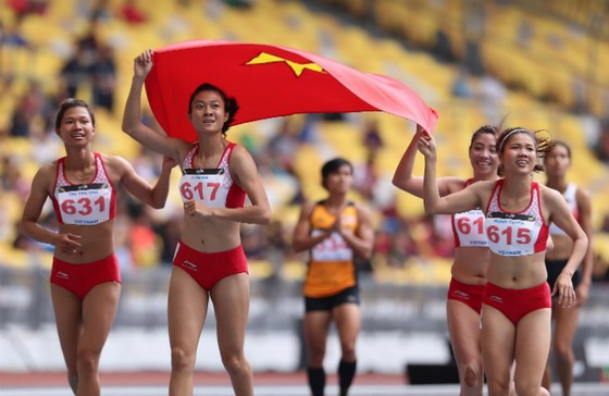 Nguyễn Thị Huyền xếp hạng 50 thế giới cự ly 400m rào nữ ảnh 1