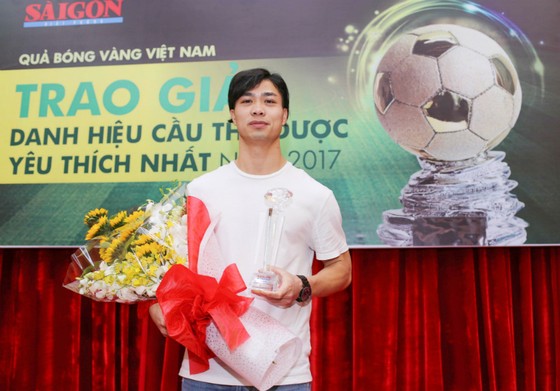 Tiền đạo Nguyễn Công Phượng: Ngôi sao bình dị ảnh 2
