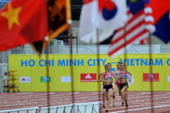 Giải điền kinh quốc tế TPHCM 2018: Các tuyển thủ Việt Nam thắng dễ ảnh 3