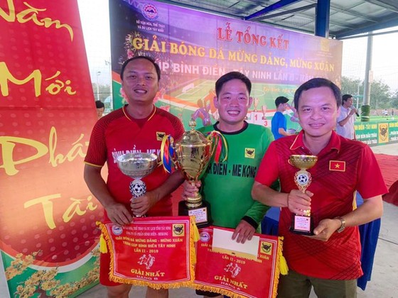 Cúp bóng đá Bình Điền Tây Ninh lần 2-2019: Báo Sài Gòn Giải Phóng đoạt Cúp đồng ảnh 3