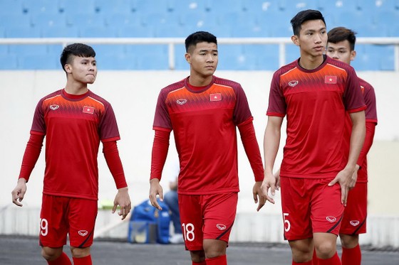 U23 Việt Nam - U23 Brunei: Chờ 3 điểm đầu tiên ảnh 1