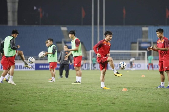  U23 Việt Nam - U23 Indonesia 1-0: 'Bàn thắng vàng' của Triệu Việt Hưng ảnh 3