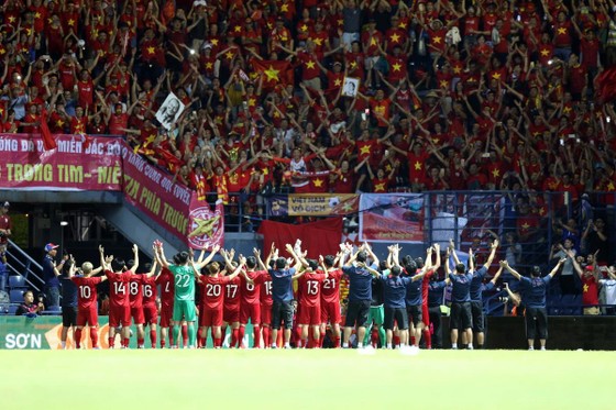 ĐT Việt Nam thăng tiến mạnh mẽ trên bảng xếp hạng FIFA. Ảnh: Dũng Phương