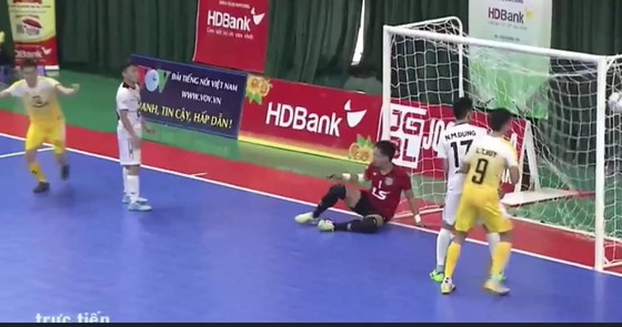 Vòng 16 giải futsal VĐQG 2019: Thái Sơn Nam đánh rơi chiến thắng vào giờ chót ảnh 3