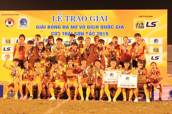 Kết thúc giải bóng đá nữ VĐQG - Cúp Thái Sơn Bắc 2019: Đội chủ nhà bị loại khỏi tốp 3 ảnh 2