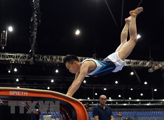 TRỰC TIẾP SEA GAMES 30: Tâm điểm bóng đá nam, chờ vàng ngày đầu của cử tạ, thể dục, wushu, xe đạp… ảnh 2