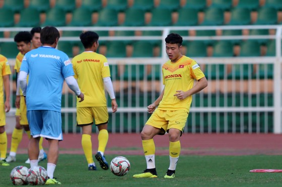 HLV Park Hang-seo loại 3 cầu thủ trước thềm giải U23 châu Á 2020 ảnh 2