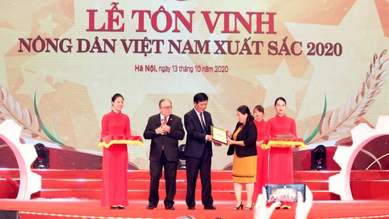 Tuyên dương những nhà nông tiêu biểu Việt Nam 2020 ảnh 1