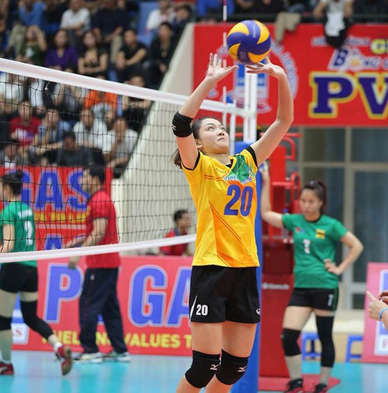 Kim Huệ và 3 VĐV bất ngờ "bẻ kèo" ở lại Ngân hàng Công thương ảnh 1