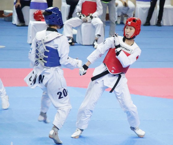 Võ sĩ Trương Thị Kim Tuyền tập huấn tại Kazakhstan để tranh vé Olympic ảnh 1