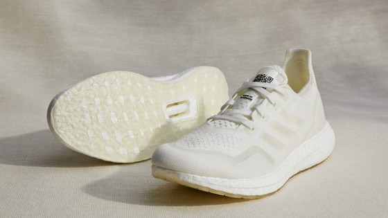 Adidas nỗ lực chấm dứt rác thải nhựa qua các mẫu giày chạy của tương lai ảnh 1