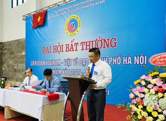 Ông Bạch Ngọc Chiến được bầu làm tân Chủ tịch Liên đoàn vovinam Hà Nội. ẢNH: MINH CHIẾN