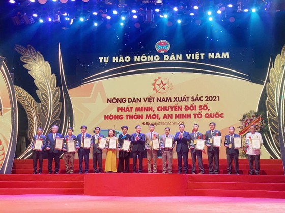 Lễ trao giải Nông dân Việt Nam xuất sắc năm 2021.