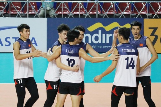 Chuyên gia Li Huan Ning trở lại với kế hoạch ‘săn’ HCV cho bóng chuyền Việt Nam ảnh 1