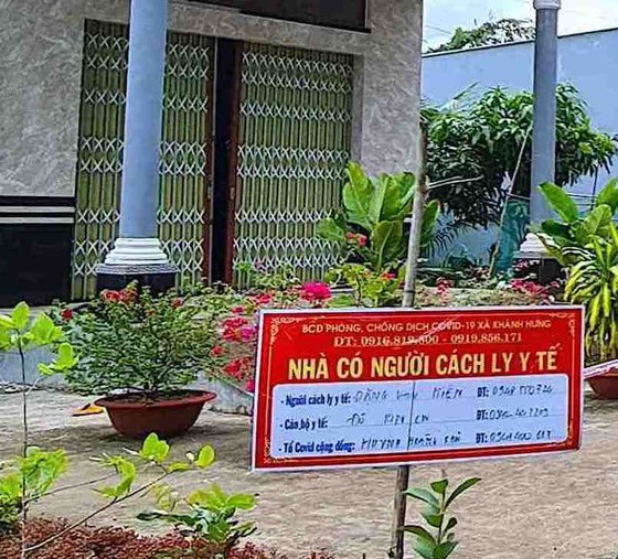 Cà Mau: F0 không triệu chứng, triệu chứng nhẹ được đi làm việc ảnh 1