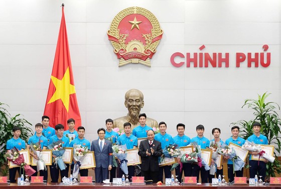 Thủ tướng mong muốn nhân rộng bản lĩnh, ý chí đội U23 Việt Nam trên tất cả các lĩnh vực  ảnh 1