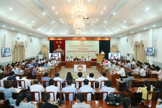 1.300 đại biểu dự Đại hội đại biểu toàn quốc MTTQ Việt Nam lần thứ IX ảnh 1