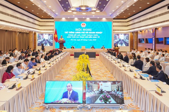'Hội nghị Diên Hồng' của Thủ tướng với doanh nghiệp sau dịch Covid-19 ảnh 1