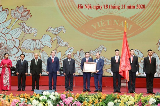 Tổng Bí thư, Chủ tịch nước Nguyễn Phú Trọng: Chấp nhận những điểm khác nhau không trái với lợi ích chung của dân tộc ảnh 5
