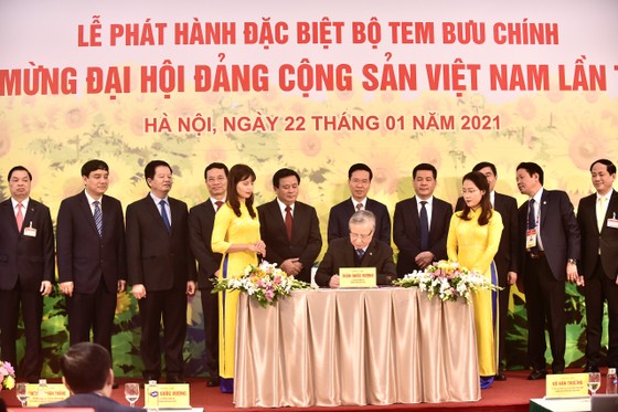 Khai trương Trung tâm báo chí Đại hội XIII của Đảng ảnh 2