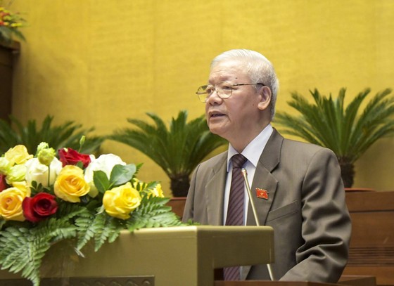 Trình miễn nhiệm Thủ tướng Nguyễn Xuân Phúc để giới thiệu bầu Chủ tịch nước ảnh 1