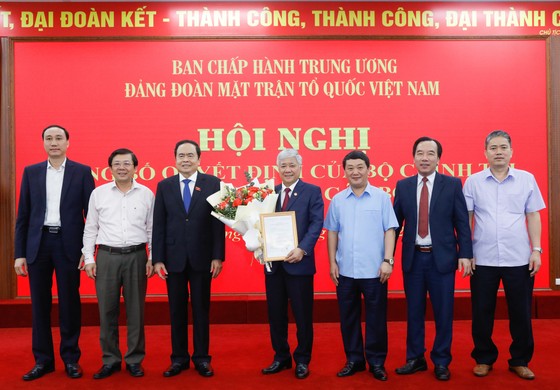 Đồng chí Đỗ Văn Chiến giữ chức Bí thư Đảng đoàn MTTQ Việt Nam ảnh 3