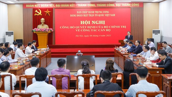 Đồng chí Đỗ Văn Chiến giữ chức Bí thư Đảng đoàn MTTQ Việt Nam ảnh 1